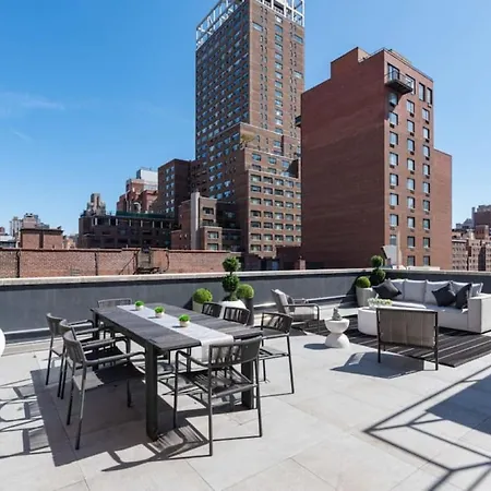 Appartamento 3Br Penthouse With Massive Private Rooftop